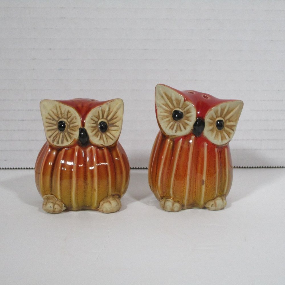 Owl Salt and Pepper Shaker Set Glazed Ceramic Earth Tones